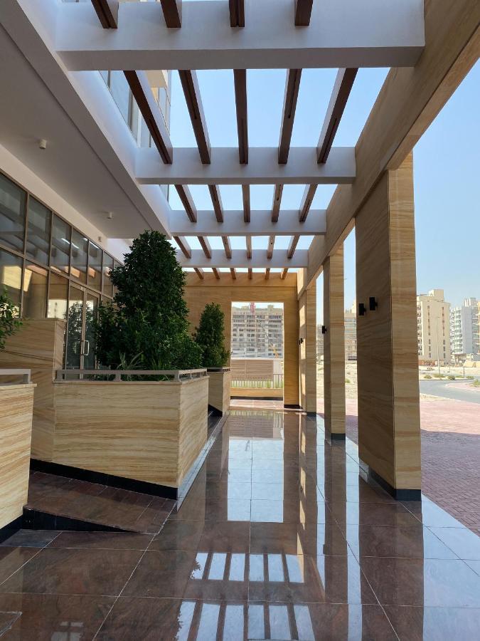 Majan Croesus * Dubai